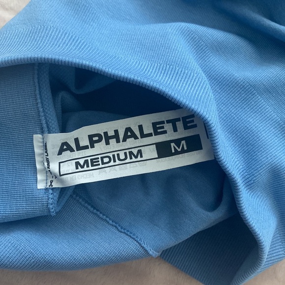 Alphalete Amplify Shorts - Size M, Washed Denim - Picture 4 of 5